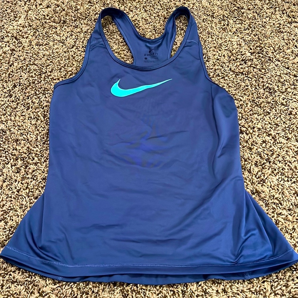 Nike Athletic Tank Top; size medium